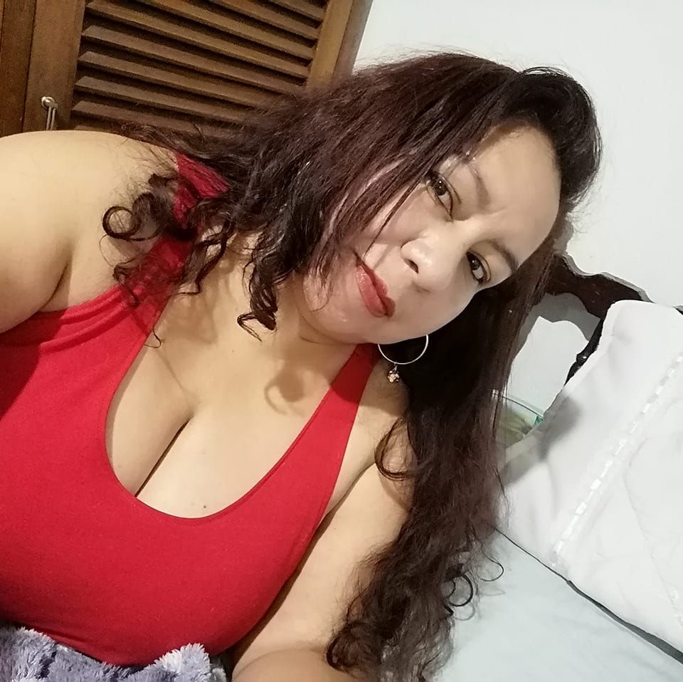 María L.